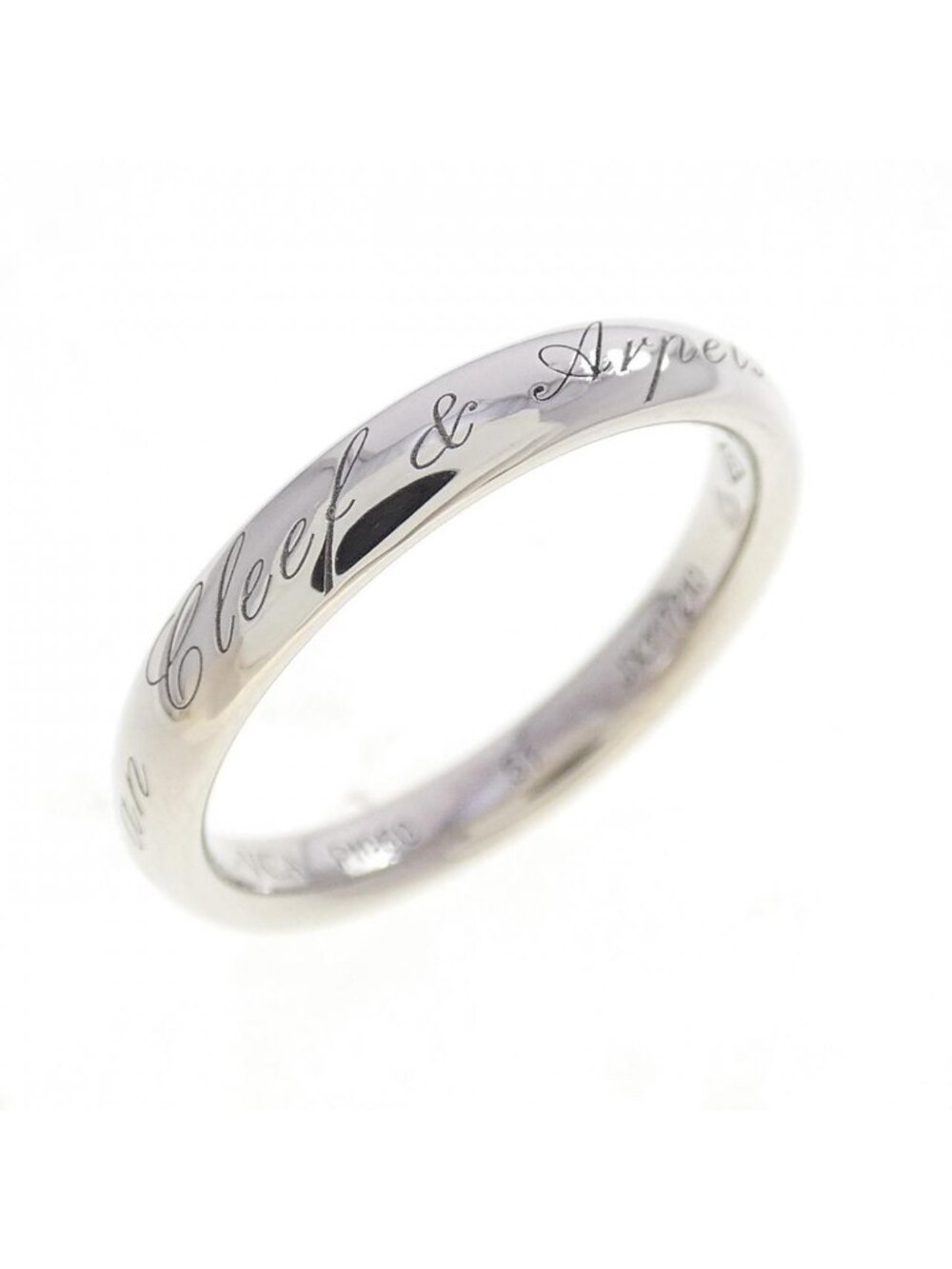 Van Cleef & Arpels Infini Signature Ring